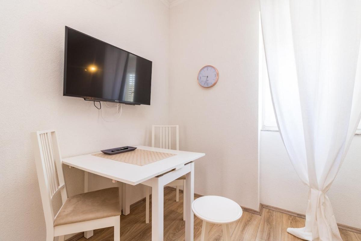 Ferienwohnung Gridolina Pula Exterior foto